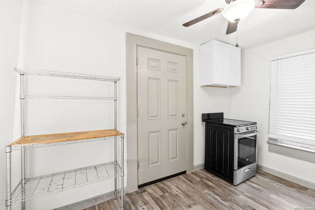 3106 Zarzamora, San Antonio, TX 78201