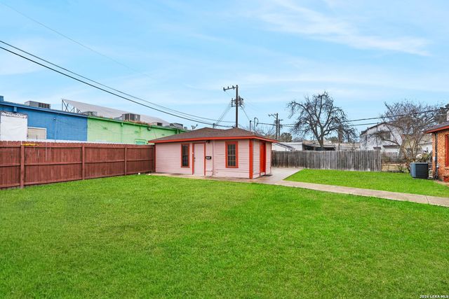 3106 Zarzamora, San Antonio, TX 78201