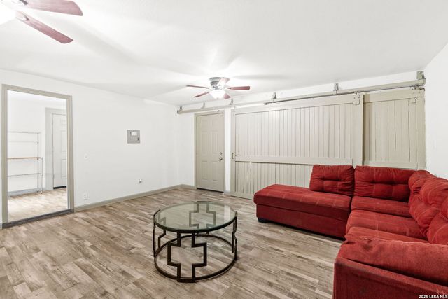 3106 Zarzamora, San Antonio, TX 78201