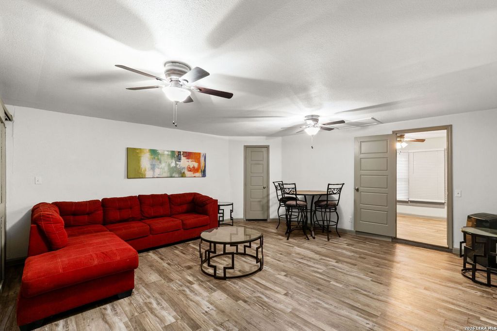 3106 Zarzamora, San Antonio, TX 78201