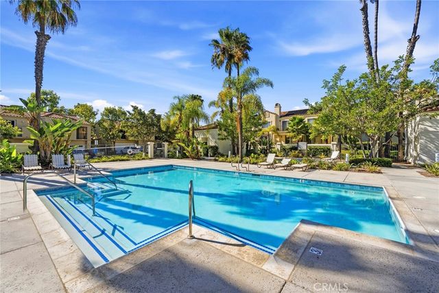 23 Fleurance, Laguna Niguel, CA 92677