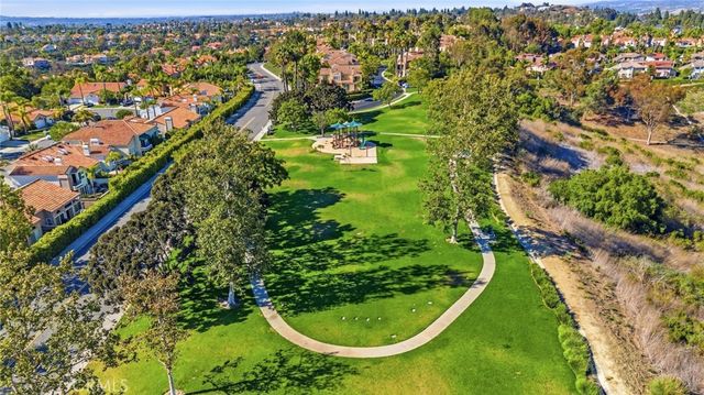 23 Fleurance, Laguna Niguel, CA 92677