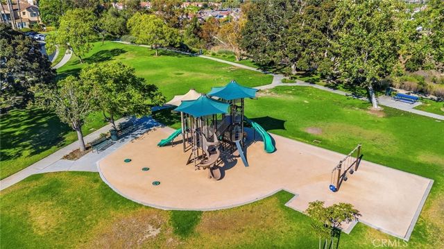 23 Fleurance, Laguna Niguel, CA 92677