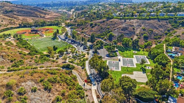 23 Fleurance, Laguna Niguel, CA 92677