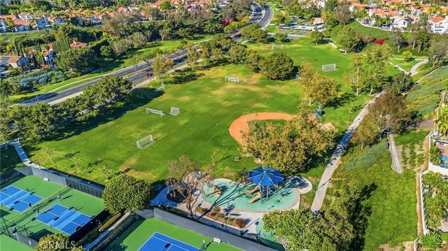 23 Fleurance, Laguna Niguel, CA 92677