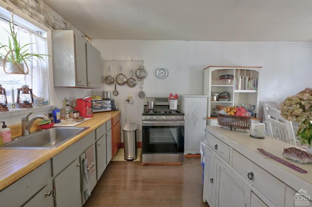 645 Vernal Butler Road, Cairo, NY 12413
