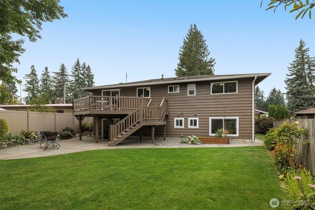 2520 166th Avenue NE, Bellevue, WA 98008