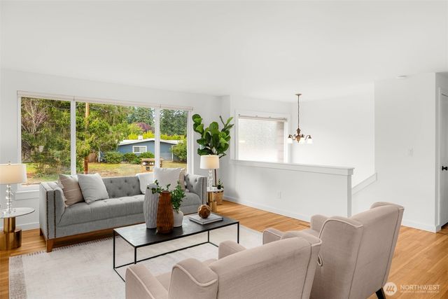 2520 166th Avenue NE, Bellevue, WA 98008