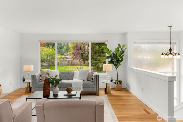 2520 166th Avenue NE, Bellevue, WA 98008