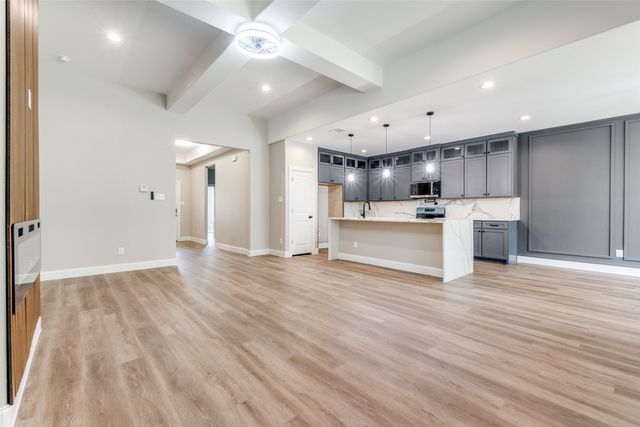 2818 Southland Street, Dallas, TX 75215