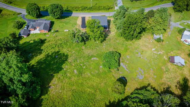 1385 Gap Creek Road, Elizabethton, TN 37643
