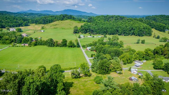 1385 Gap Creek Road, Elizabethton, TN 37643