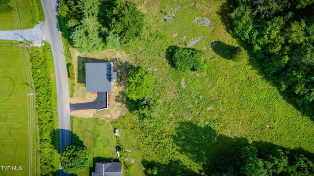 1385 Gap Creek Road, Elizabethton, TN 37643