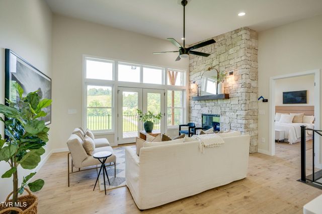 1385 Gap Creek Road, Elizabethton, TN 37643
