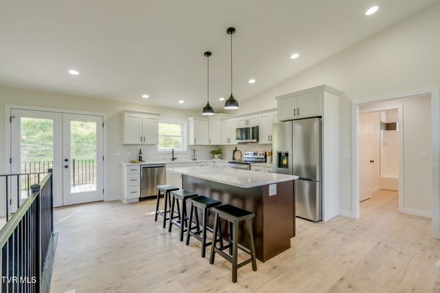 1385 Gap Creek Road, Elizabethton, TN 37643