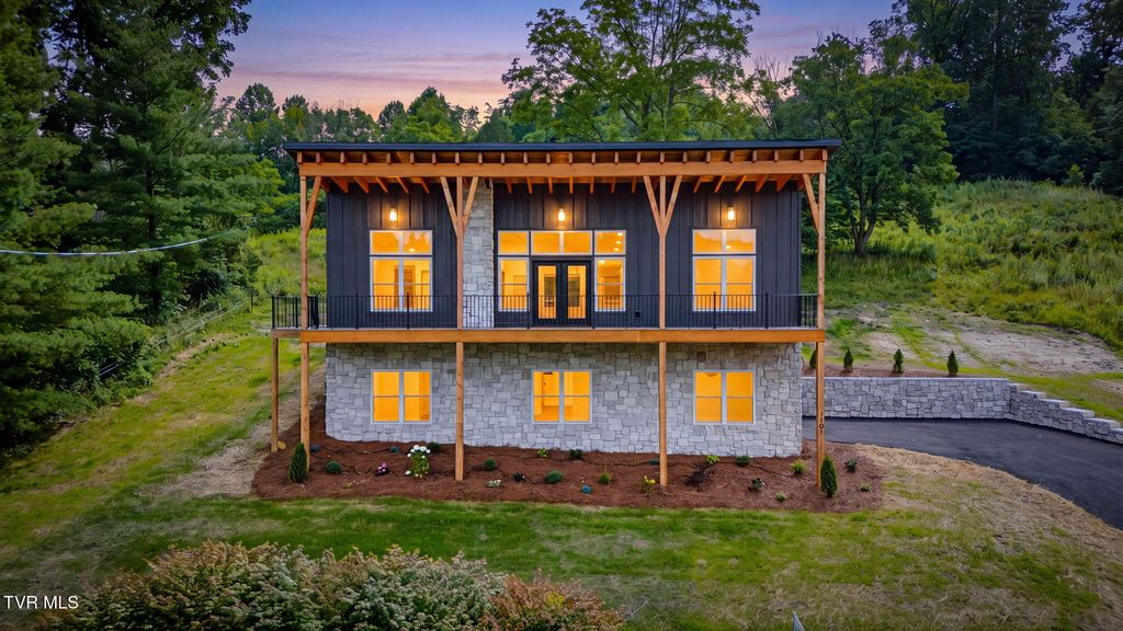 1385 Gap Creek Road, Elizabethton, TN 37643