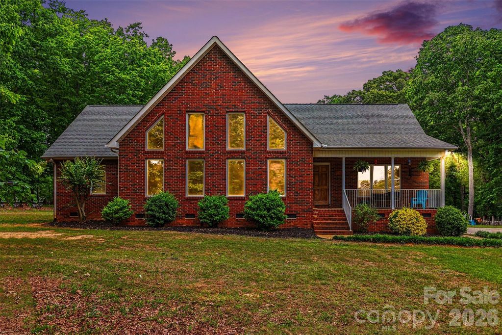 884 Beamguard Road, Clover, SC 29710