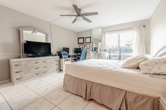 200 178th Dr 406, Sunny Isles Beach, FL 33160