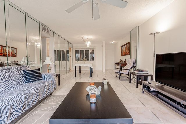 200 178th Dr 406, Sunny Isles Beach, FL 33160