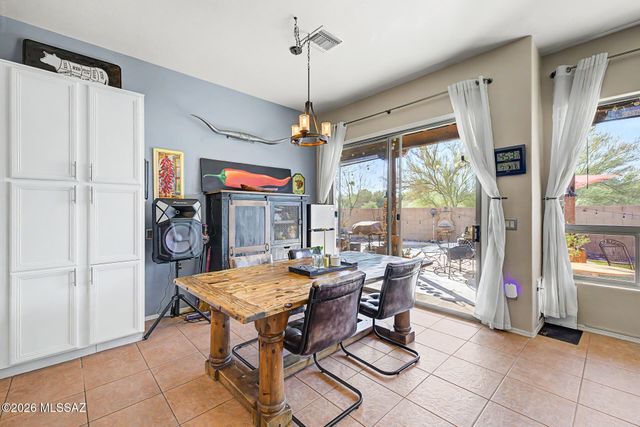 1339 N Golden Palomino Place, Tucson, AZ 85715