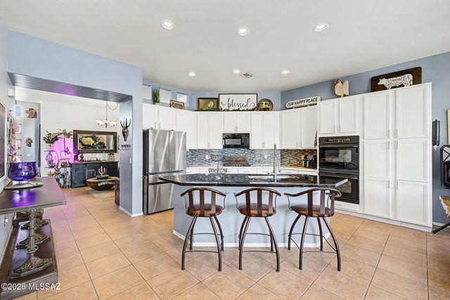1339 N Golden Palomino Place, Tucson, AZ 85715