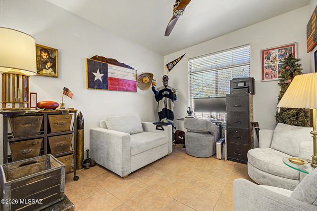 1339 N Golden Palomino Place, Tucson, AZ 85715