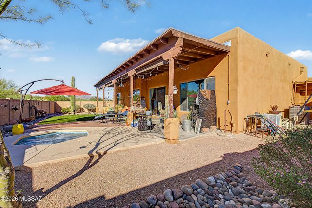 1339 N Golden Palomino Place, Tucson, AZ 85715
