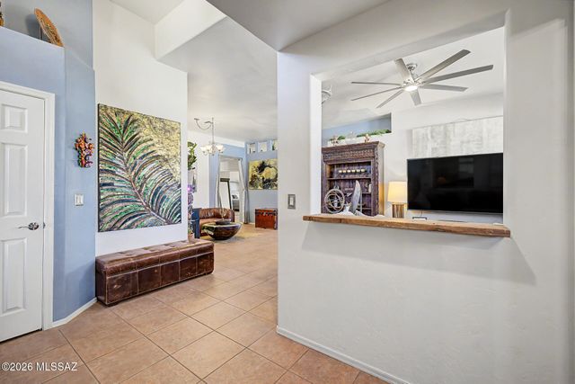 1339 N Golden Palomino Place, Tucson, AZ 85715
