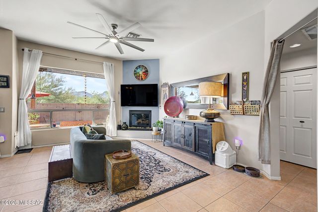1339 N Golden Palomino Place, Tucson, AZ 85715
