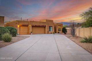 1339 N Golden Palomino Place, Tucson, AZ 85715