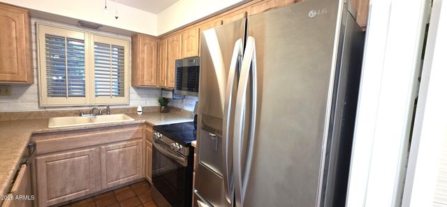 3056 N 32ND Street 348, Phoenix, AZ 85018