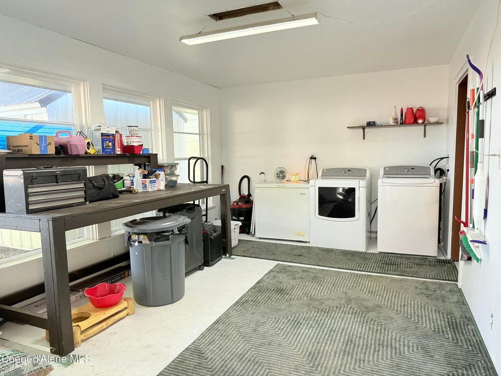 8960 W ANTE RD, Post Falls, ID 83854 photo 11