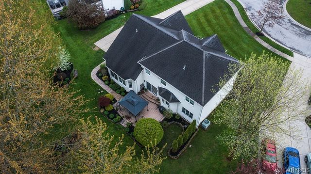 33 Julianna Court, Amherst, NY 14228