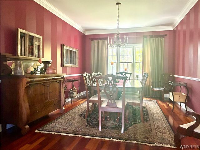 33 Julianna Court, Amherst, NY 14228