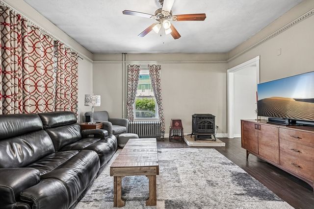 315 Providence Rd, Grafton, MA 01560