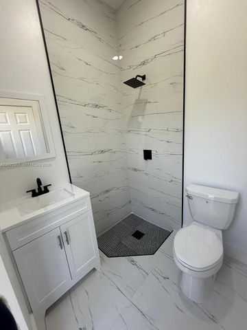 4007 E 13 ST, Lehigh Acres, FL 33972