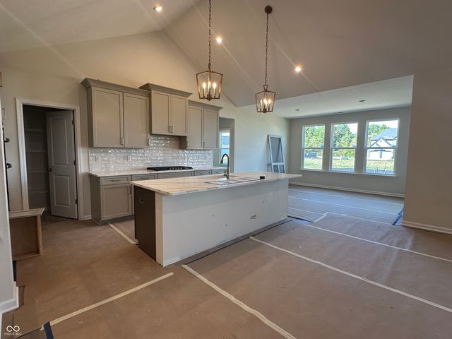 6250 Rippling Rock Drive, Plainfield, IN 46168