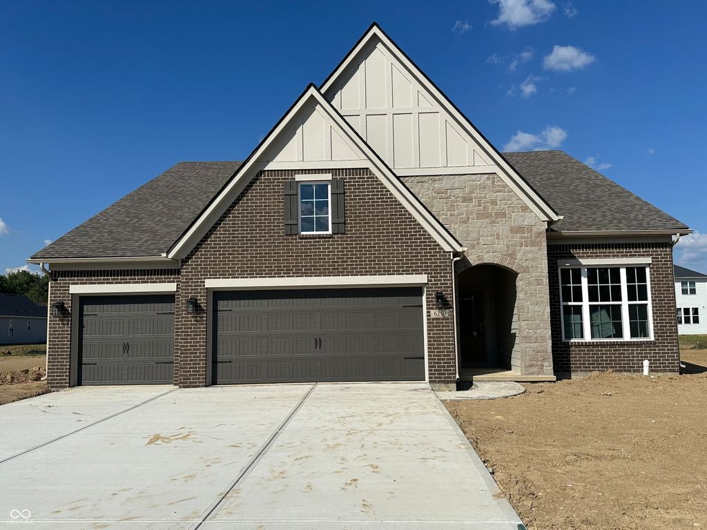 6250 Rippling Rock Drive, Plainfield, IN 46168