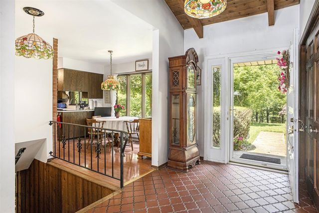 55835 Davis Lane, Dowagiac, MI 49047