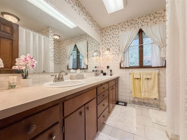 55835 Davis Lane, Dowagiac, MI 49047