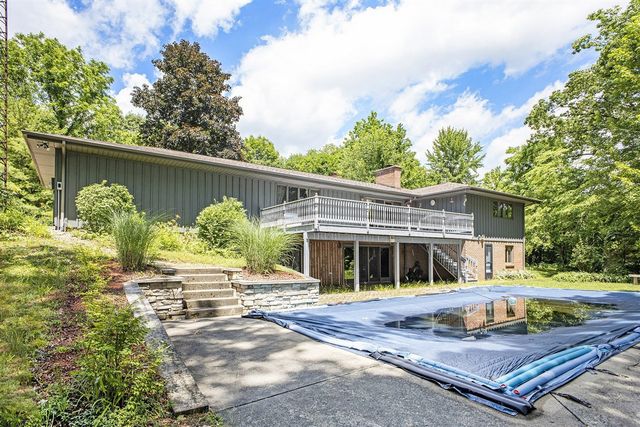 55835 Davis Lane, Dowagiac, MI 49047