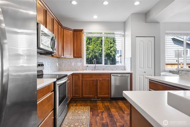 8535 15th Avenue SE, Olympia, WA 98513