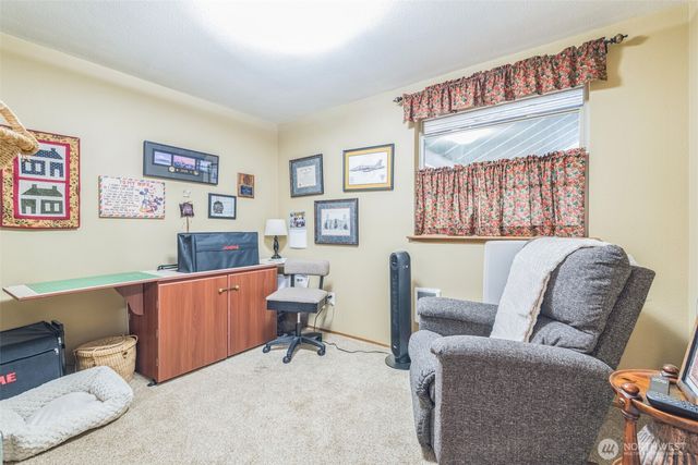 22180 Sea vista NE, Poulsbo, WA 98370