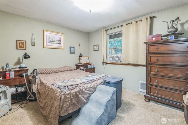 22180 Sea vista NE, Poulsbo, WA 98370