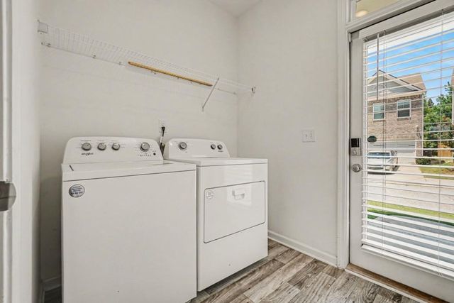 592 Lofty Lane SW, Atlanta, GA 30331