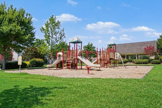 592 Lofty Lane SW, Atlanta, GA 30331
