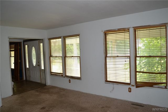 8705 Boston State Road, Boston, NY 14025