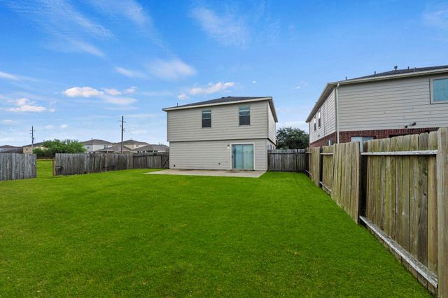 9002 Kerry Prairie Ln, Richmond, TX 77407