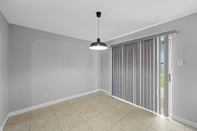 9002 Kerry Prairie Ln, Richmond, TX 77407