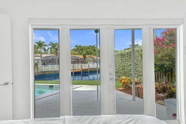 5311 NE 15TH Avenue, Fort Lauderdale, FL 33334